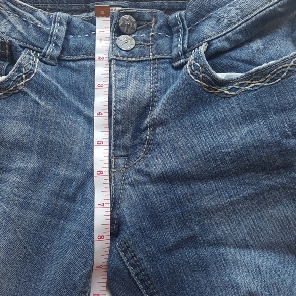 Distressed bleached jeans - Picture 4 of 7